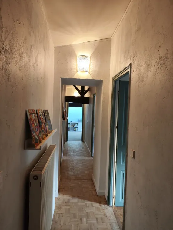 Rénovation d'un couloir avec déplacement et rajout de luminaires, Angoulême, Pierre Brico